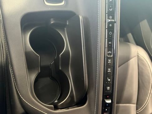 Used 2021 Chevrolet Corvette Stingray Preferred Cpe w/ Battery Protection Package RWD image 25