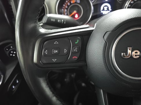 Used 2023 Jeep Wrangler Unlimited Sport AWD/4WD image 19