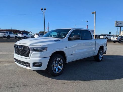 New 2026 RAM 1500 4x4 Crew Cab image 7