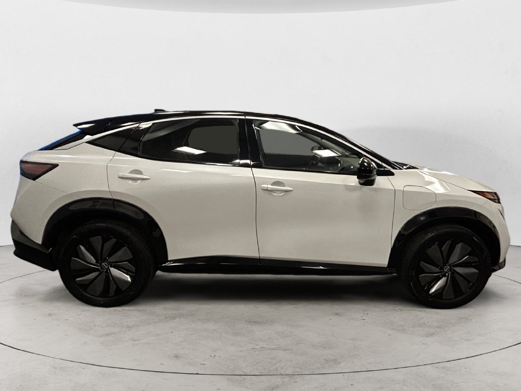 Used 2023 Nissan Ariya FWD image 6