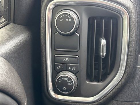 Used 2022 Chevrolet Silverado 1500 LT RWD image 23