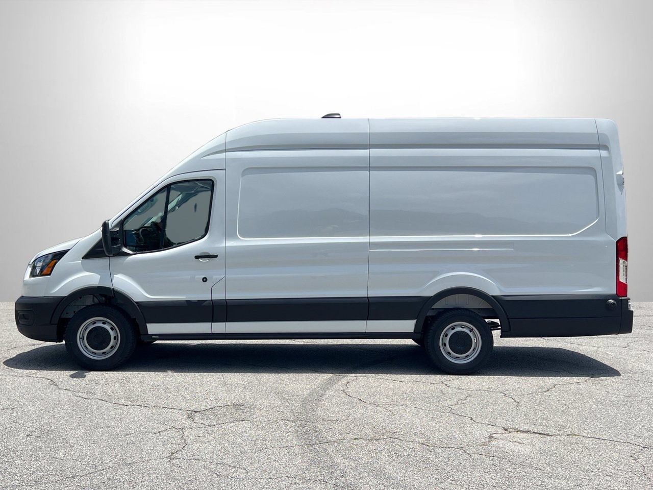 New 2026 Ford Transit 350 148 High Roof Extended w/ Load Area Protection Package RWD image 22