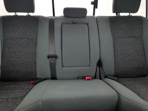 Used 2019 RAM 1500 Classic SLT w/ Luxury Group AWD/4WD image 19