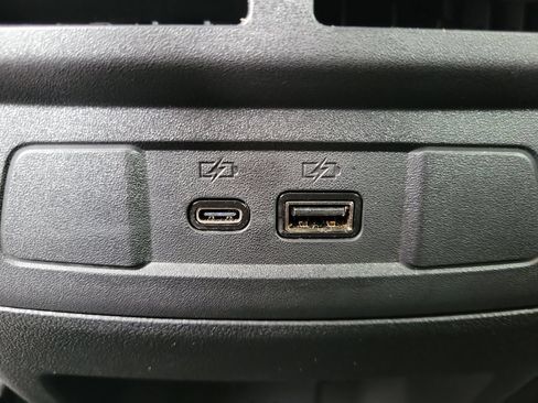 Used 2024 Chevrolet Colorado Z71 w/ LPO, Dark Essentials Package AWD/4WD image 15