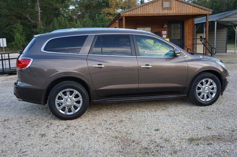 Used 2012 Buick Enclave Leather FWD image 29