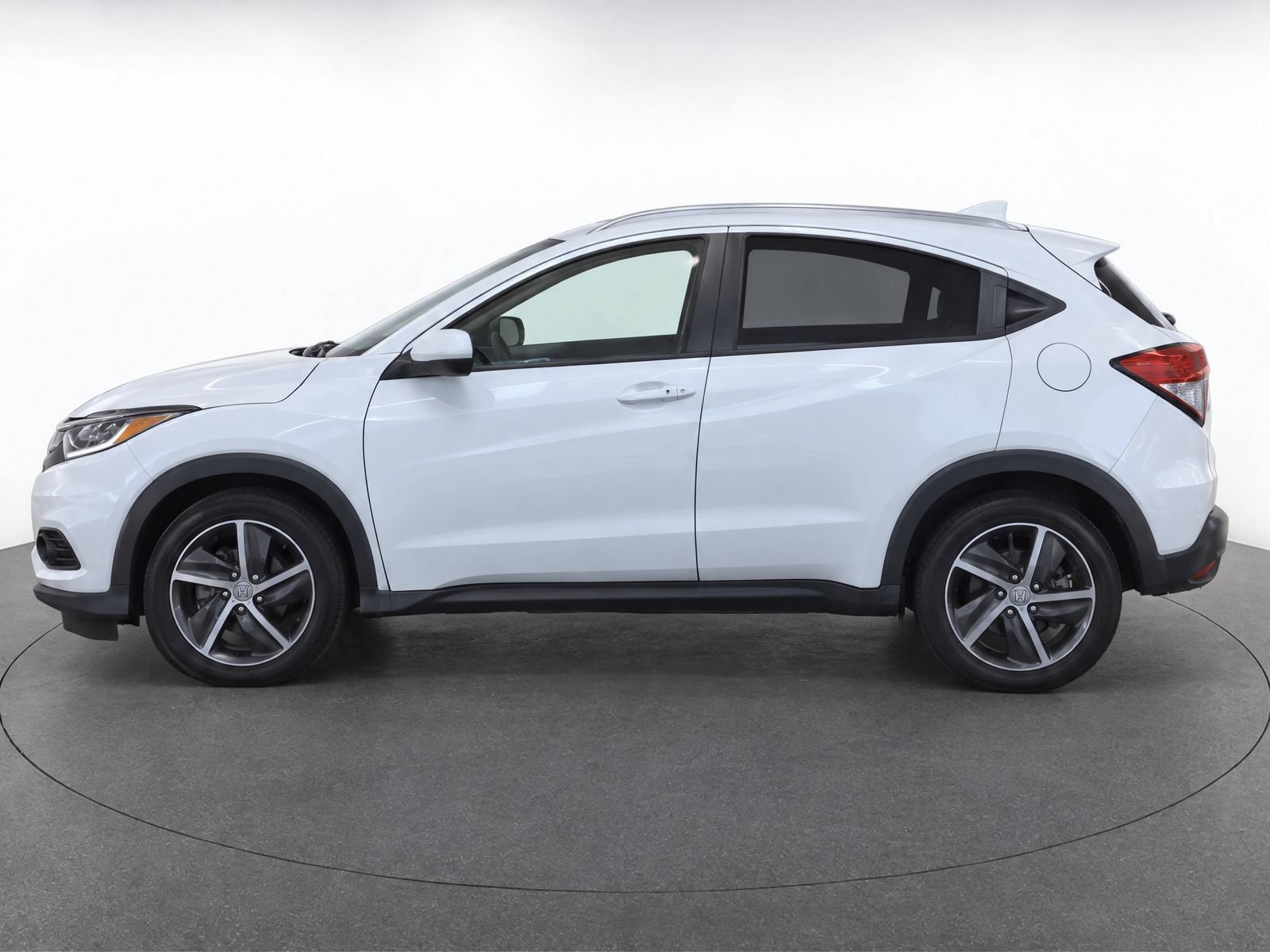 Used 2022 Honda HR-V EX image 3