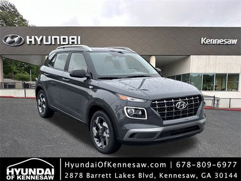 New 2025 Hyundai Venue Limited image 1