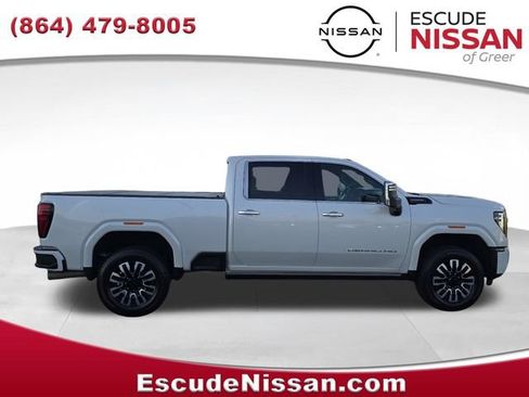 Used 2024 GMC Sierra 2500 Denali Ultimate AWD/4WD image 2