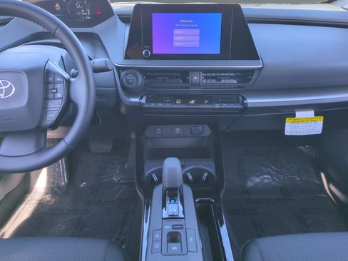 Certified 2025 Toyota Prius Limited image 11