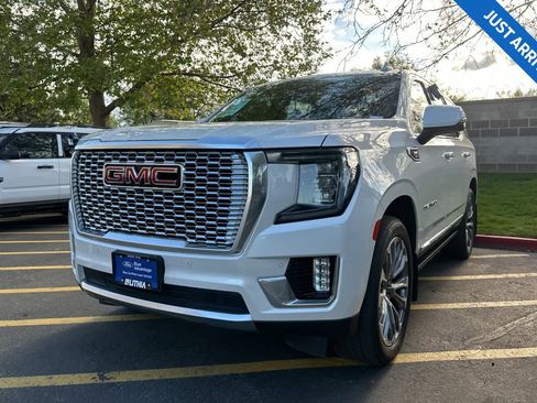 Used 2021 GMC Yukon Denali w/ Denali Ultimate Package AWD/4WD image 1