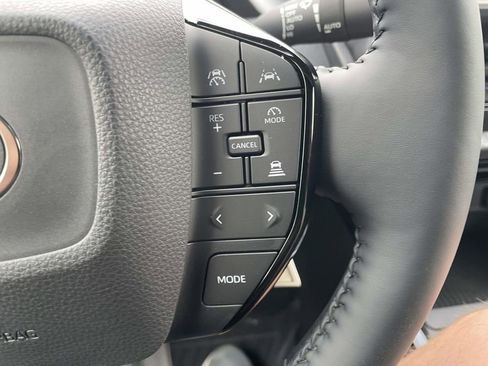 New 2026 Toyota Prius XLE image 32