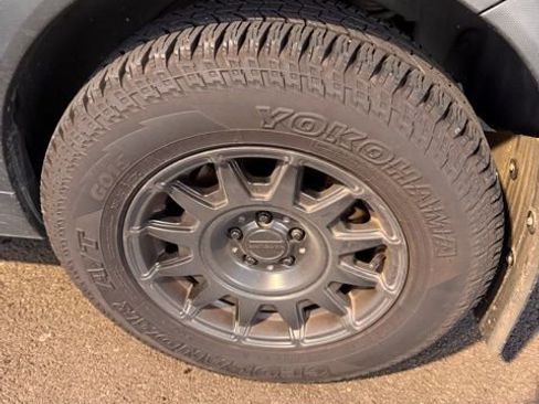 Used 2016 Subaru Crosstrek 2.0i Premium w/ Moonroof Package image 9