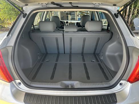 Used 2009 Toyota Matrix S image 17