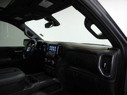 Used 2022 GMC Sierra 1500 AT4 w/ AT4 Premium Package AWD/4WD image 19