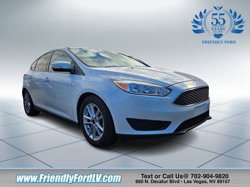 Used 2016 Ford Focus SE image 1