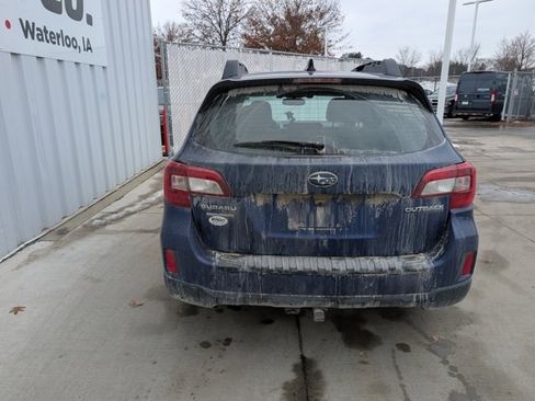 Used 2016 Subaru Outback 2.5i Limited image 14
