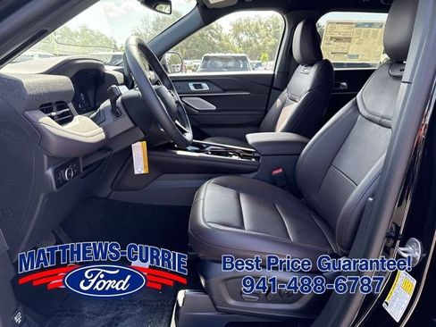 New 2026 Ford Explorer Platinum AWD/4WD image 9