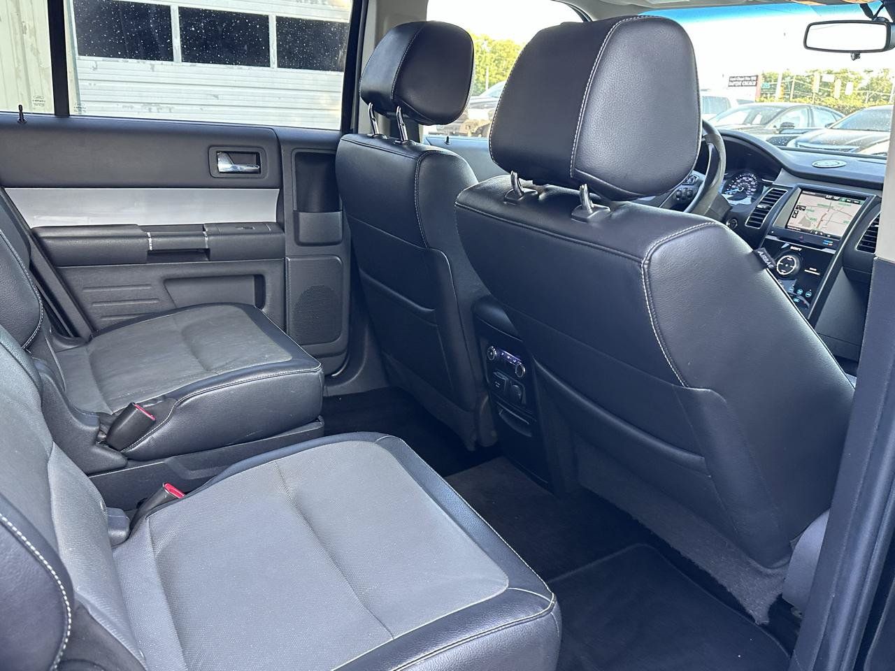 Used 2014 Ford Flex Limited w/ Equipment Group 303A AWD/4WD image 30