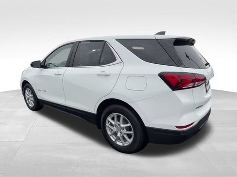 Certified 2024 Chevrolet Equinox LT FWD image 4