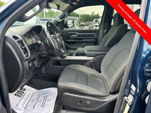 Used 2023 RAM 1500 Big Horn AWD/4WD image 3