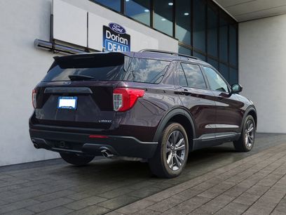 Certified 2023 Ford Explorer XLT w/ Equipment Group 202A