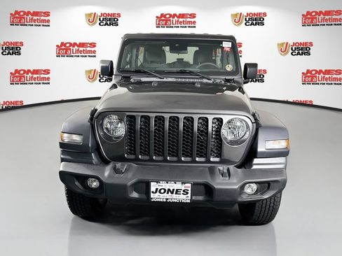 Used 2024 Jeep Wrangler Unlimited Sport AWD/4WD image 11