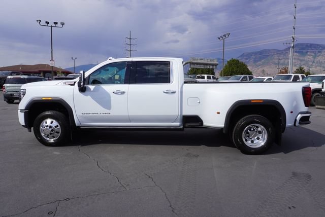 Used 2026 GMC Sierra 3500 Denali w/ Denali Reserve Package AWD/4WD image 8