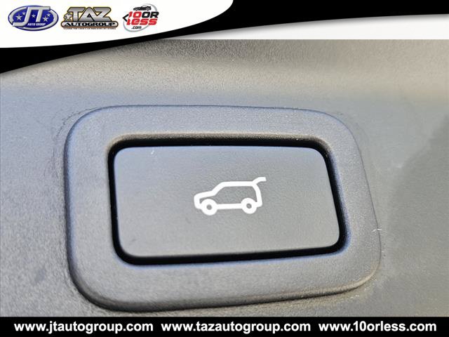 Used 2018 Jaguar F-PACE R-Sport AWD/4WD image 29