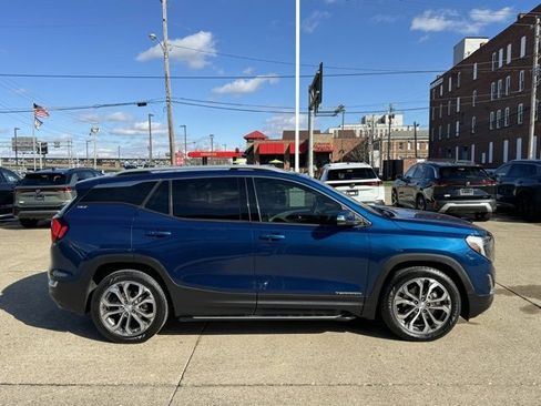 Used 2020 GMC Terrain SLT w/ Preferred Package image 6