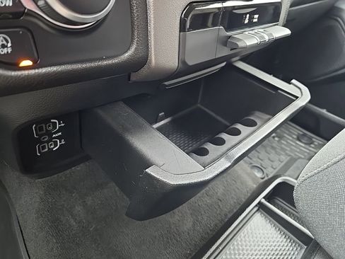 Used 2020 RAM 1500 Big Horn image 27