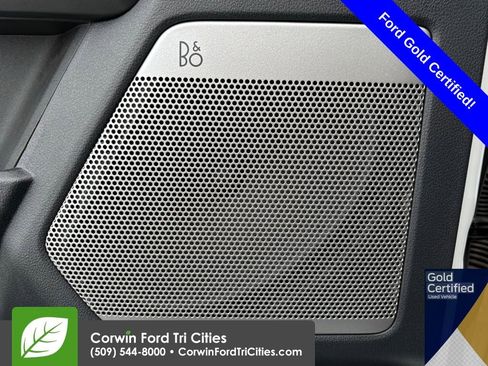 Used 2025 Ford F350 Lariat w/ Camper Package image 14