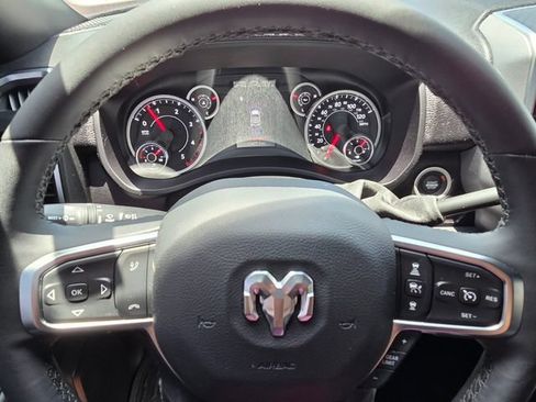 Used 2025 RAM 2500 Big Horn AWD/4WD image 20