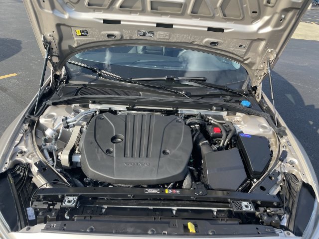Used 2024 Volvo S60 B5 Core w/ Climate Package AWD/4WD image 43