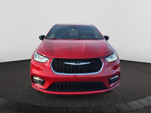 New 2026 Chrysler Pacifica Select AWD/4WD image 2