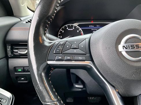 Used 2022 Nissan Sentra SR w/ Trunk Package image 10