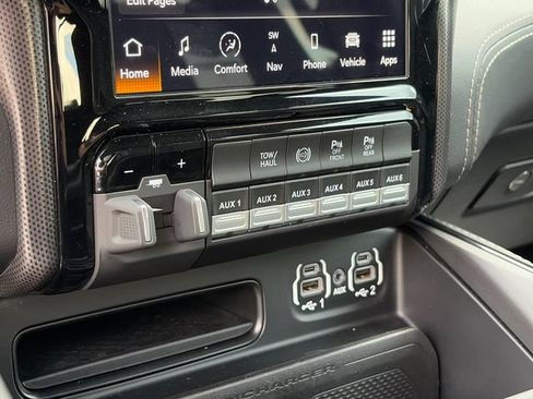 Certified 2023 RAM 2500 Limited AWD/4WD image 25