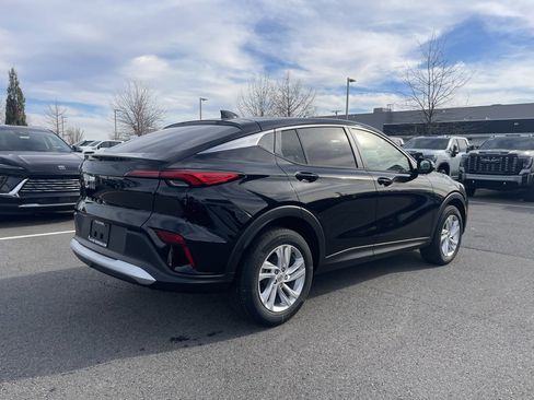 New 2026 Buick Envista Preferred w/ Advanced Safety Package image 8