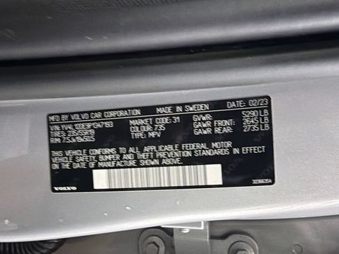 Used 2023 Volvo XC60 B5 Plus FWD image 35