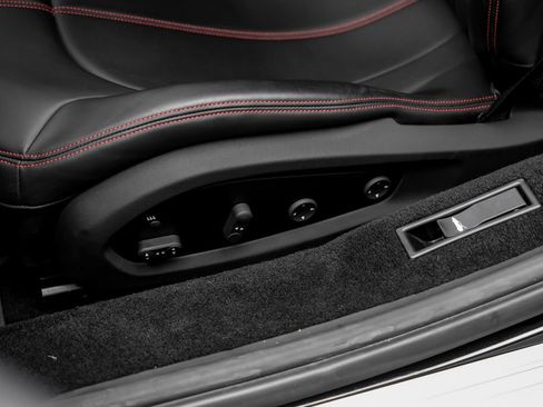 Used 2023 Ferrari F8 Tributo RWD image 44