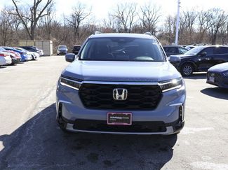 New 2025 Honda Pilot Touring video 2