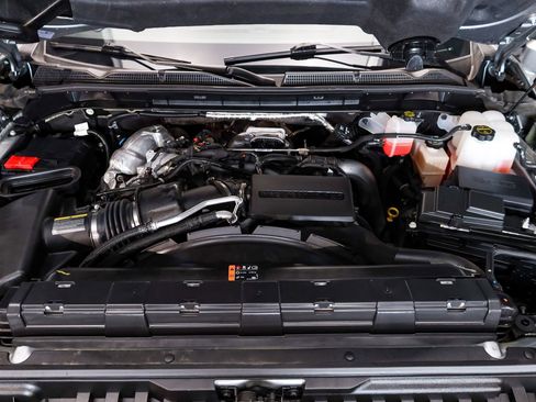 Used 2025 GMC Sierra 3500 AT4 w/ AT4 Premium Plus Package image 36