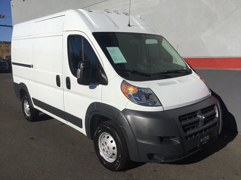 Used 2015 RAM ProMaster 1500 image 2