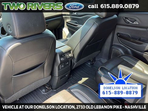 Used 2021 GMC Acadia AT4 w/ Technology Package AWD/4WD image 34