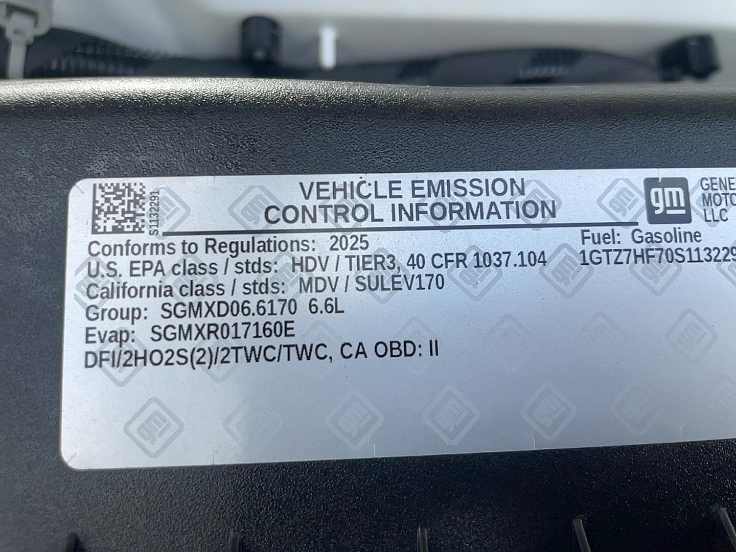 Used 2025 GMC Savana 3500 Extended RWD image 24