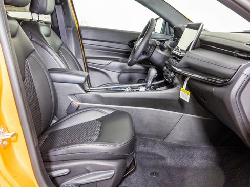 New 2026 Jeep Compass Latitude image 40