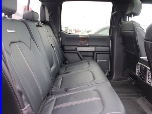 Used 2017 Ford F150 Platinum w/ Equipment Group 701A Luxury image 24