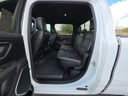 Used 2025 RAM 1500 Laramie w/ Sport Appearance Package AWD/4WD image 7