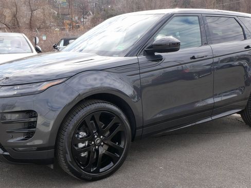 Used 2024 Land Rover Range Rover Evoque Dynamic SE image 1