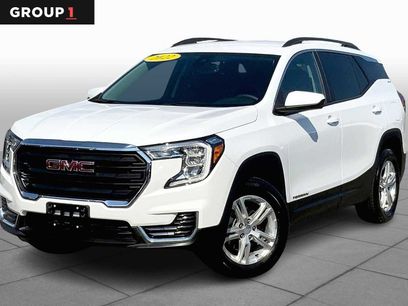 Used 2022 GMC Terrain SLE w/ Driver Convenience Package