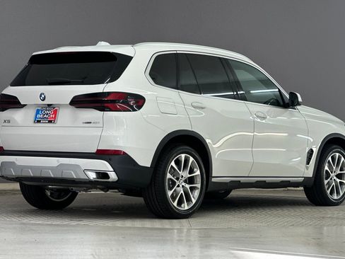 New 2026 BMW X5 sDrive40i image 8